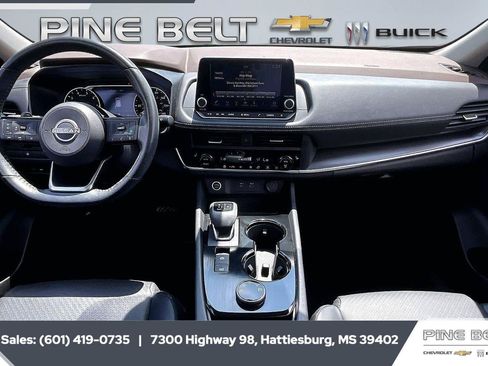 Used 2023 Nissan Rogue SV w/ SV Premium B Package AWD/4WD image 15