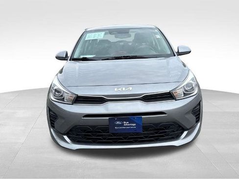 Used 2022 Kia Rio S w/ Technology Package FWD image 3