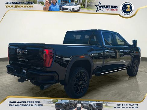 New 2026 GMC Sierra 2500 Denali w/ Denali Reserve Package image 10