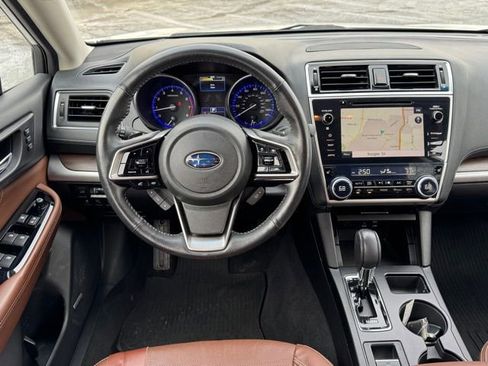 Used 2018 Subaru Outback 2.5i Touring image 20