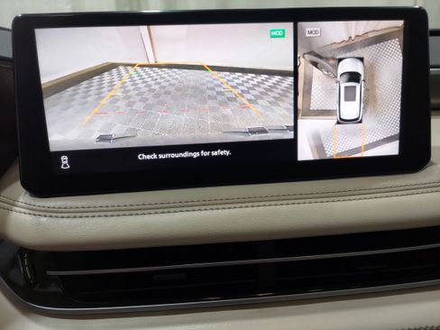 Used 2024 INFINITI QX60 Luxe AWD/4WD image 10