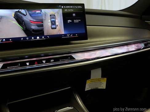 Used 2026 BMW i7 xDrive60 w/ Executive Package image 25