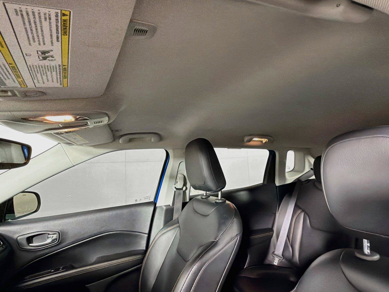 Used 2019 Jeep Compass Limited AWD/4WD image 5