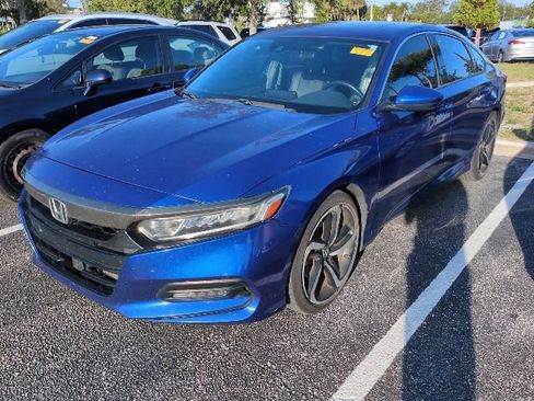 Used 2019 Honda Accord Sport image 5