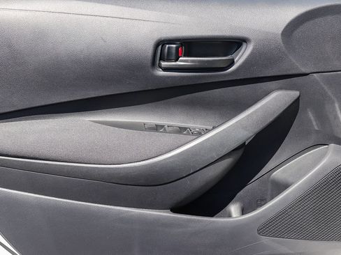 Used 2025 Toyota Corolla LE w/ LE Premium Package FWD image 24