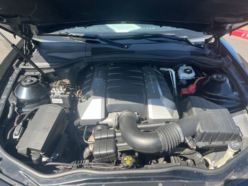 Used 2010 Chevrolet Camaro SS w/ RS Package image 11