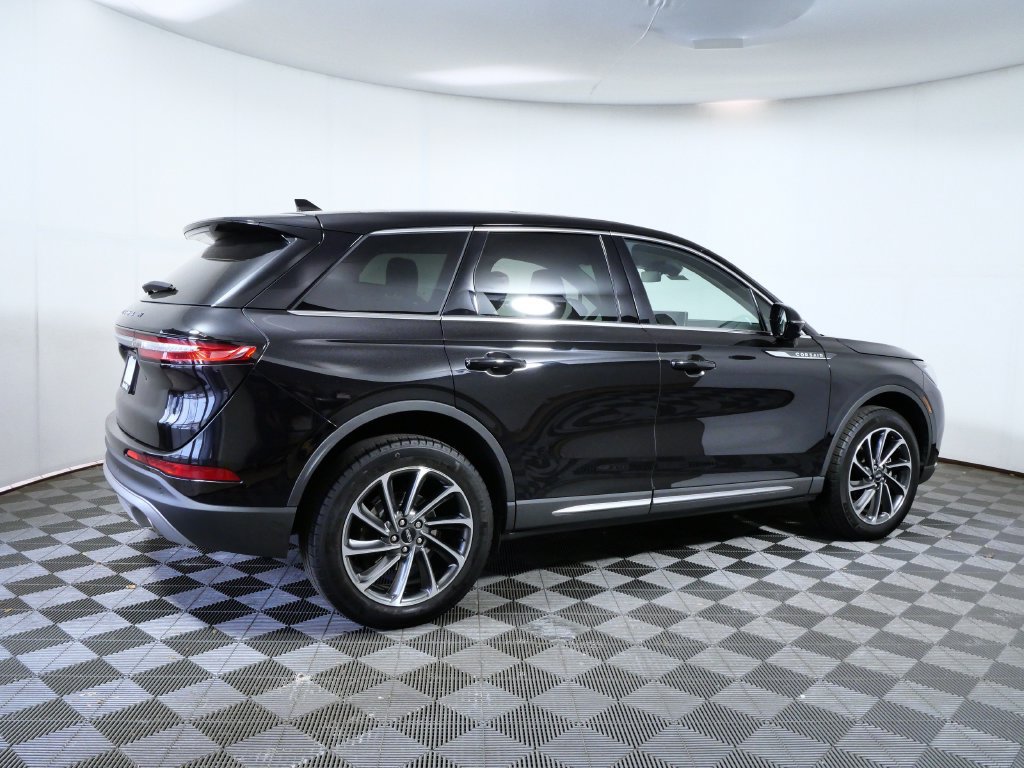 Certified 2023 Lincoln Corsair AWD w/ Equipment Group 101A image 6