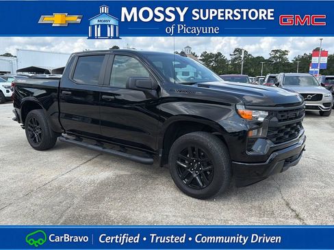 Certified 2025 Chevrolet Silverado 1500 Custom w/ Turbomax Blackout Package AWD/4WD image 10