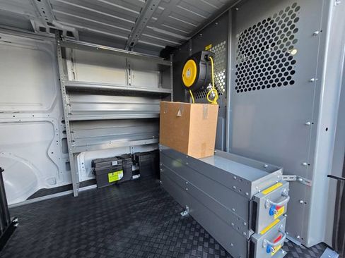 Used 2025 RAM ProMaster 2500 FWD image 23