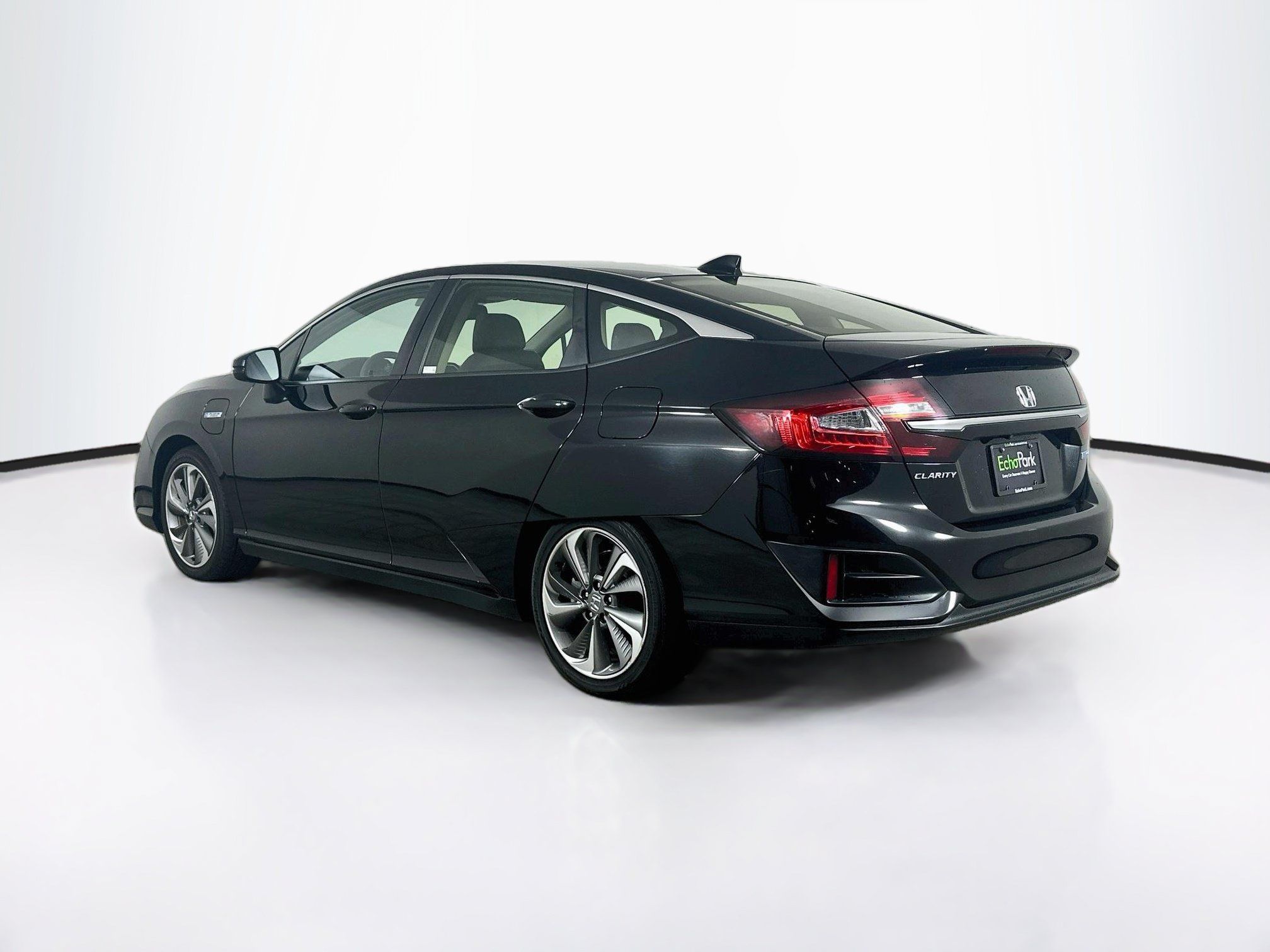 Used 2018 Honda Clarity Plug-In Hybrid image 5