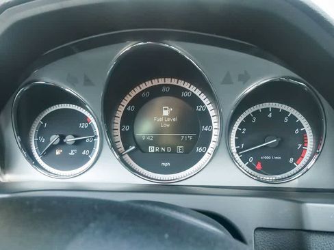 Used 2011 Mercedes-Benz C 350 Sport image 21