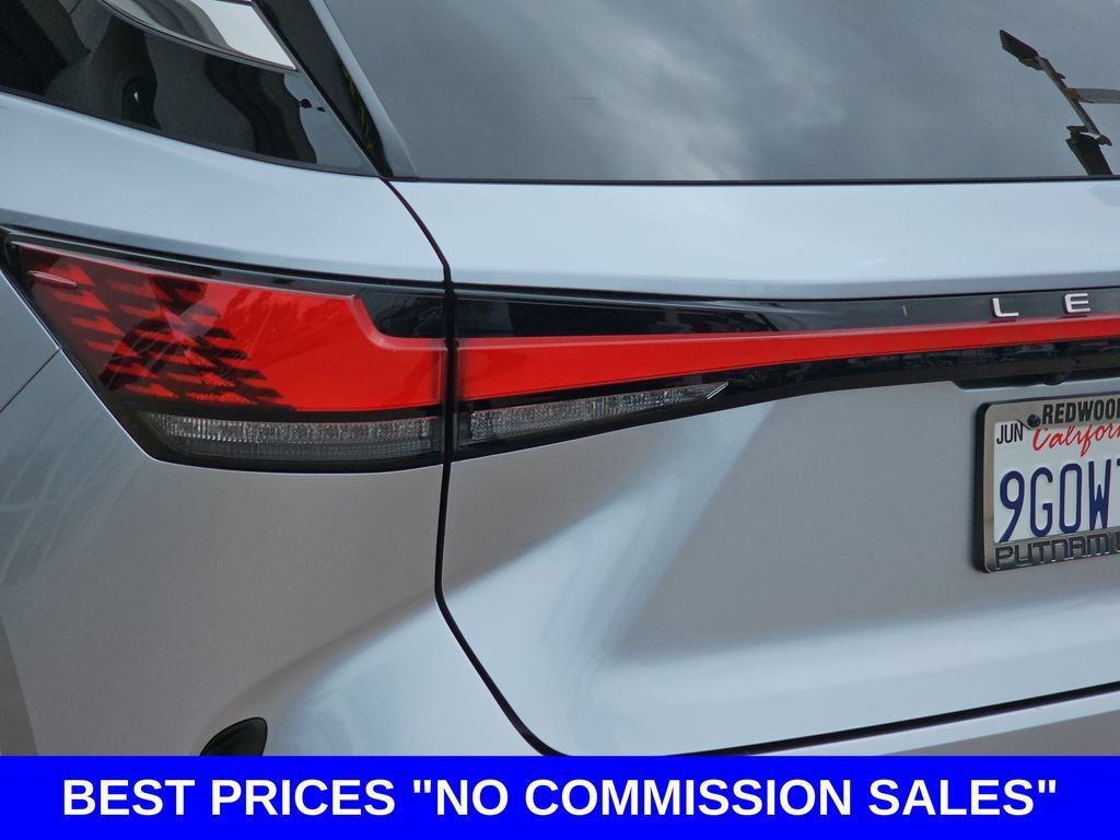 Used 2023 Lexus RX 350 Premium Plus w/ Cold Area Package FWD image 40