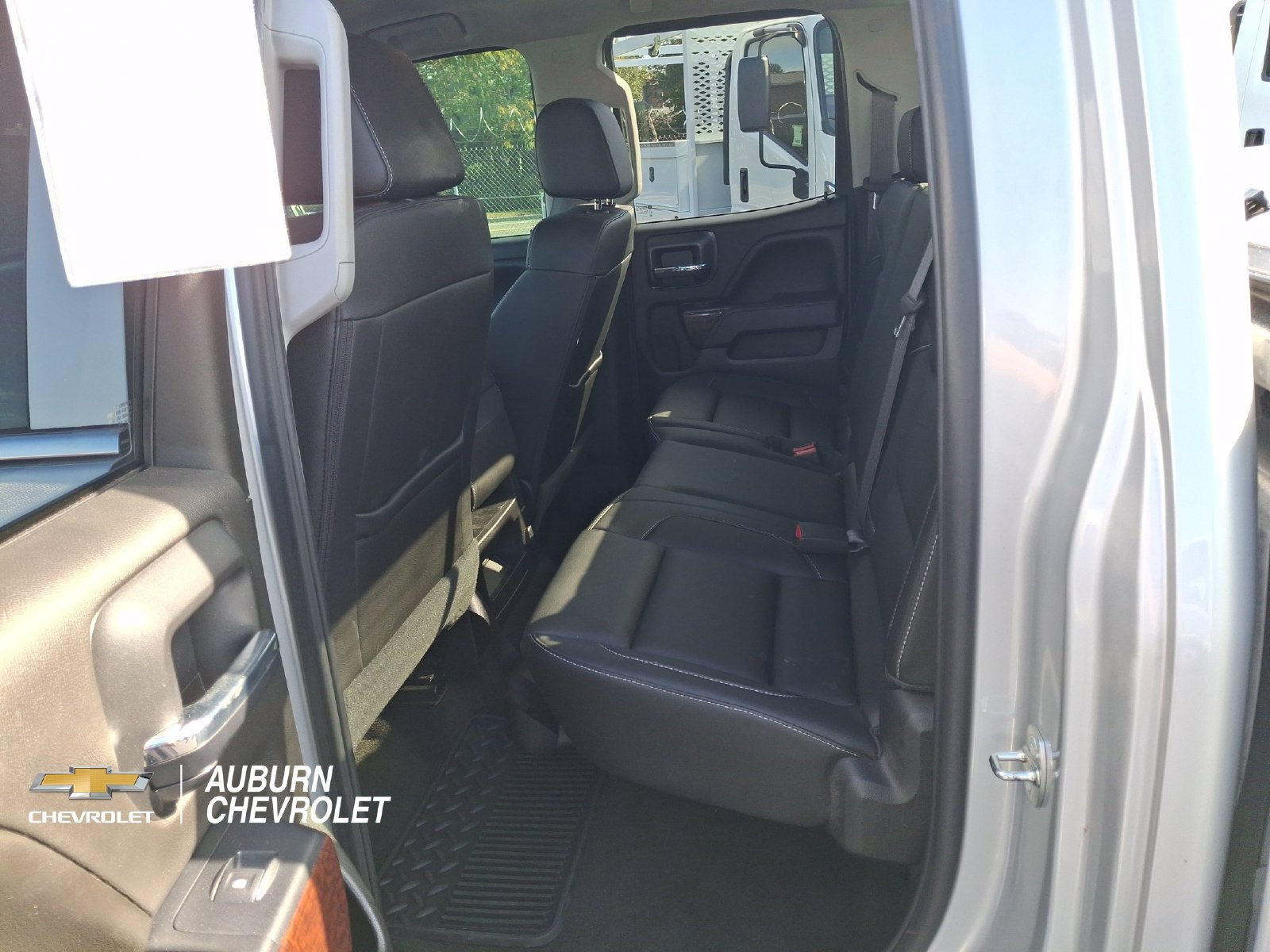 Certified 2017 GMC Sierra 1500 SLT w/ SLT Premium Package AWD/4WD image 18