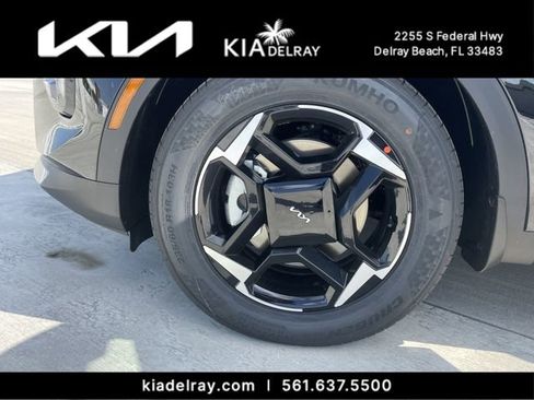 New 2026 Kia Sportage EX image 32