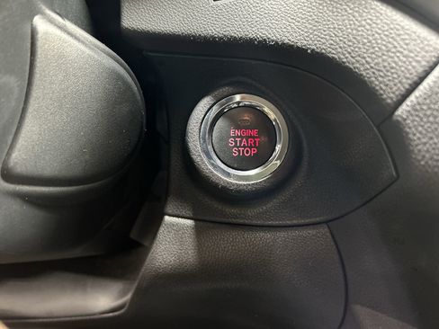 Used 2023 Subaru Ascent Premium w/ Convenience Package image 18