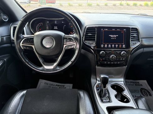 Used 2021 Jeep Grand Cherokee Laredo X AWD/4WD image 22