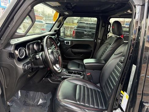 Used 2022 Jeep Gladiator Rubicon w/ LED Lighting Group AWD/4WD image 19