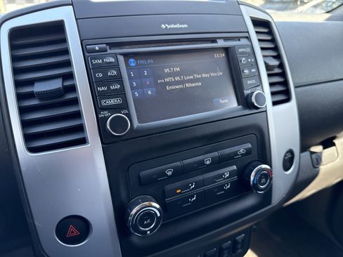 Used 2015 Nissan Xterra PRO-4X image 14