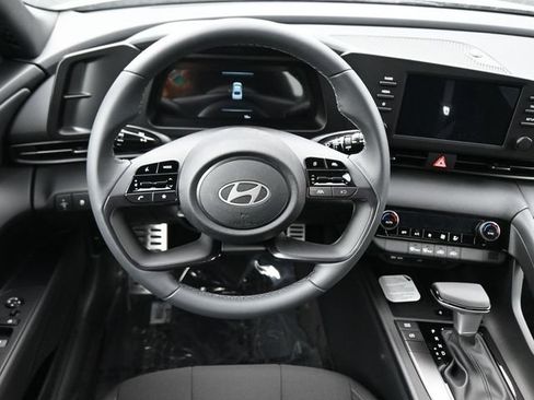 Certified 2026 Hyundai Elantra Sport FWD image 14