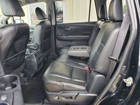 Used 2017 Honda Pilot EX-L image 4