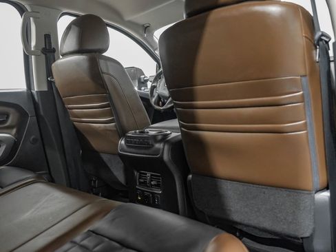Used 2016 Nissan Titan Platinum Reserve AWD/4WD image 35