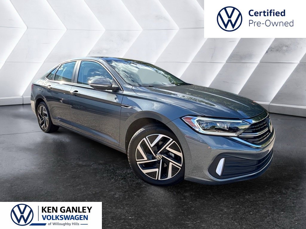 Certified 2024 Volkswagen Jetta SEL FWD image 5