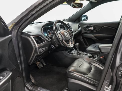 Used 2020 Jeep Cherokee High Altitude image 17