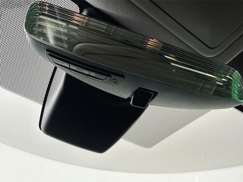 Certified 2019 Toyota RAV4 XLE image 21