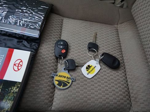 Used 2012 Toyota Tacoma PreRunner image 36