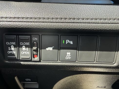 Used 2025 Honda Odyssey Touring image 33