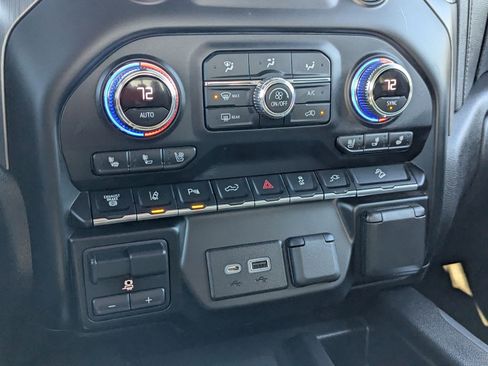 Certified 2023 GMC Sierra 3500 Denali w/ Denali Ultimate Package image 22