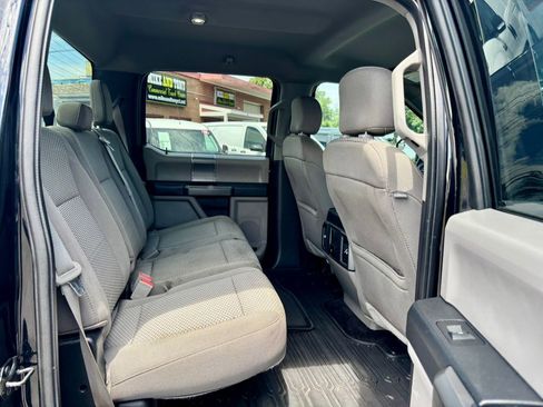 Used 2018 Ford F150 XLT w/ Equipment Group 302A Luxury AWD/4WD image 16