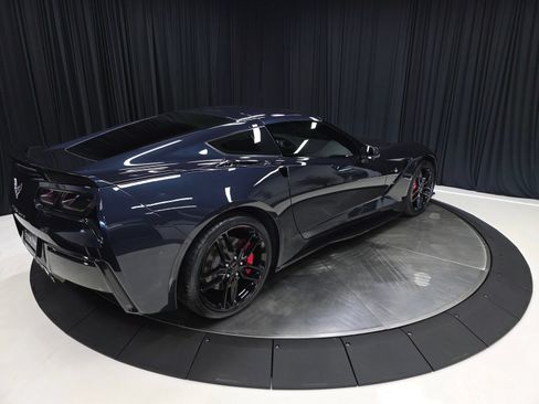 Used 2016 Chevrolet Corvette Stingray Coupe w/ 2LT Preferred Equipment Group RWD image 12