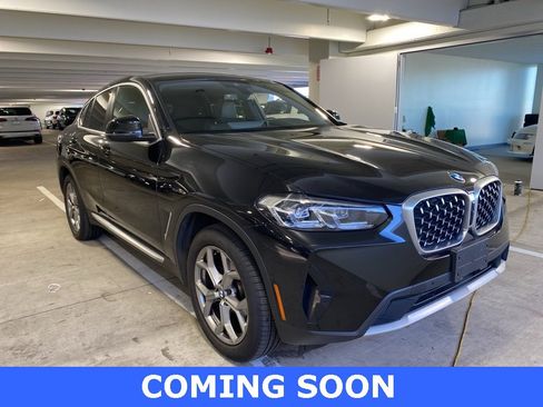 Used 2024 BMW X4 xDrive30i w/ Parking Assistance Package image 6