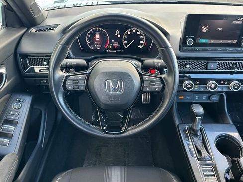 Used 2025 Honda Civic Sport image 14