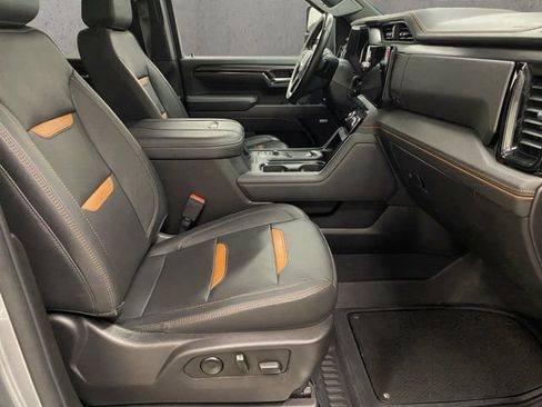 Used 2024 GMC Sierra 2500 AT4 w/ AT4 Premium Plus Package AWD/4WD image 23