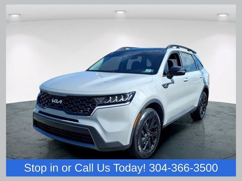 Used 2023 Kia Sorento S w/ Panoramic Sunroof Package AWD/4WD image 1