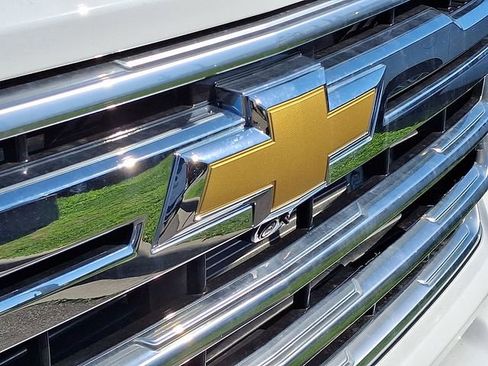 Used 2025 Chevrolet Silverado 2500 High Country w/ High Country Premium Package image 28