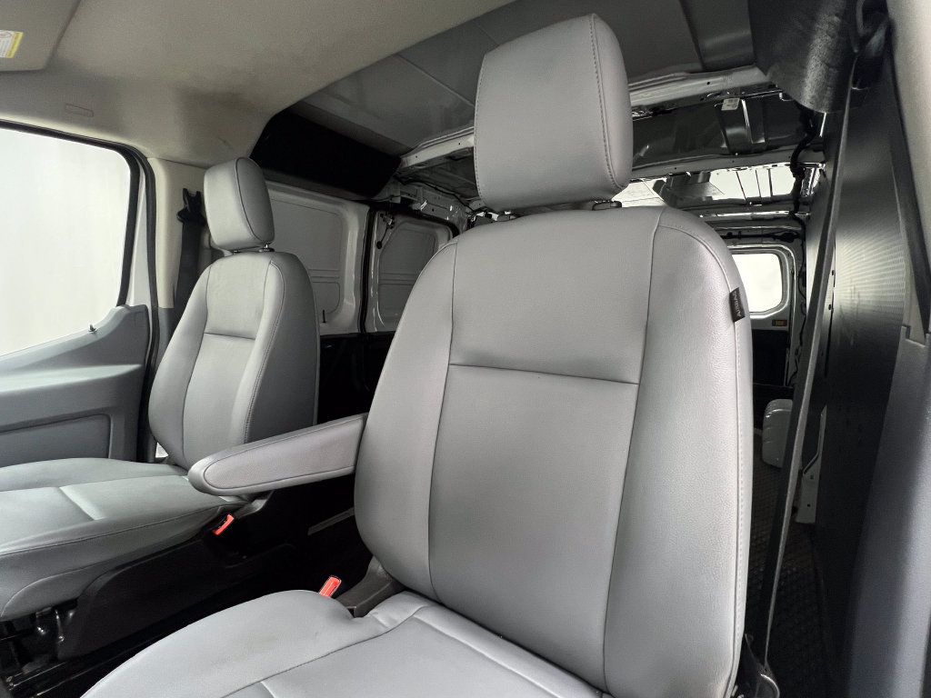 Used 2019 Ford Transit 150 148 Low Roof w/ Exterior Upgrade Package RWD image 13
