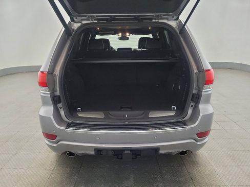 Used 2020 Jeep Grand Cherokee Overland image 29