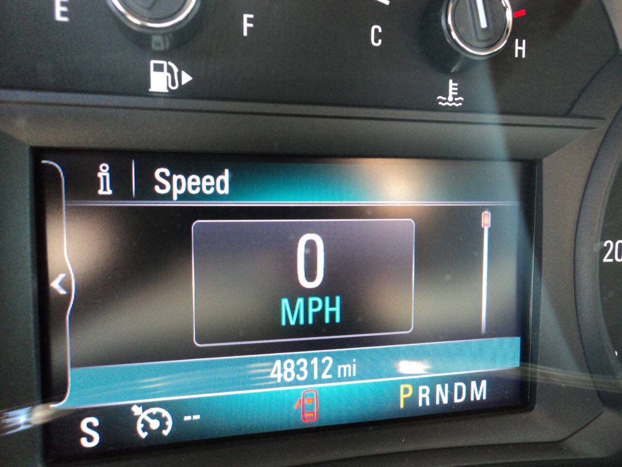 Used 2022 Buick Encore Preferred AWD/4WD image 13