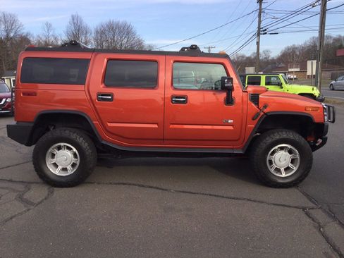 Used 2003 HUMMER H2 w/ Preferred Equipment Group image 7