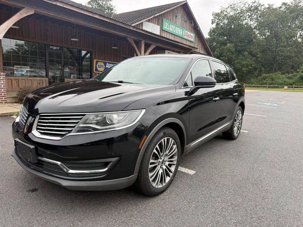 Used 2016 Lincoln MKX Reserve AWD/4WD image 2