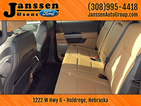 Used 2022 Ford F150 Lariat image 10