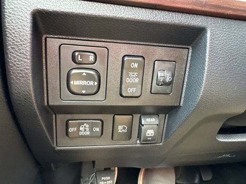Used 2018 Toyota Tundra Limited AWD/4WD image 25
