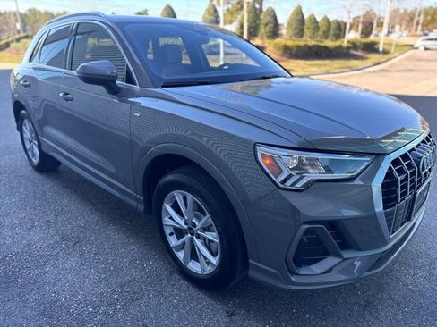 Certified 2025 Audi Q3 2.0T Premium w/ Convenience Package image 6