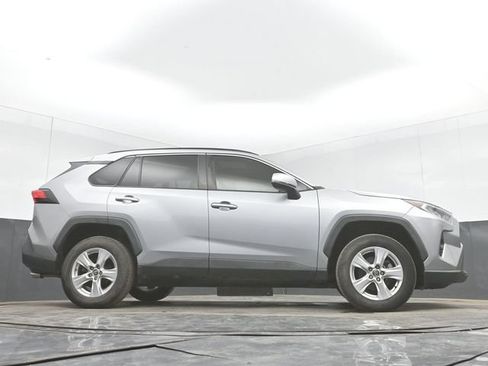 Used 2020 Toyota RAV4 XLE w/ Convenience Package AWD/4WD image 48