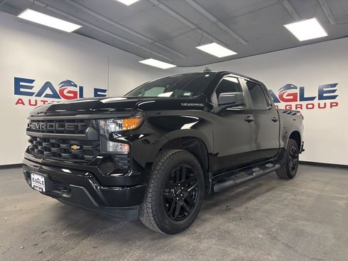 Used 2024 Chevrolet Silverado 1500 Custom image 5