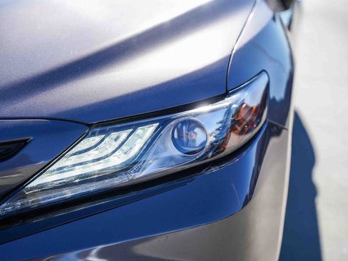 Used 2024 Toyota Camry XSE image 5