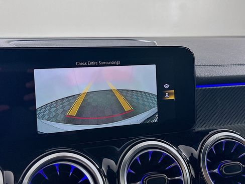 Used 2022 Mercedes-Benz GLB 35 AMG AMG GLB 35 image 23